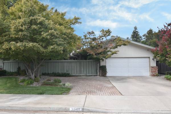 $489,900 / 3br - 1398ft2 - 2661 Brooks Ct., Turlock, CA 95382 (Turlock)63970306716931120