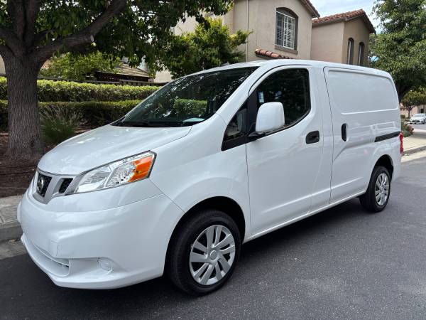 2021 NISSAN NV200 SV 4CYL GAS SAVER LIMPIO FURGÓN DE CARGA CON OPCIONES ELÉCTRICAS - $11,995 (¡MANEJA UN POCO Y AHORRA MUCHO EN SAN JOSE! FINANCIAMOS CRÉDITO NEGATIVO)63654701974913121