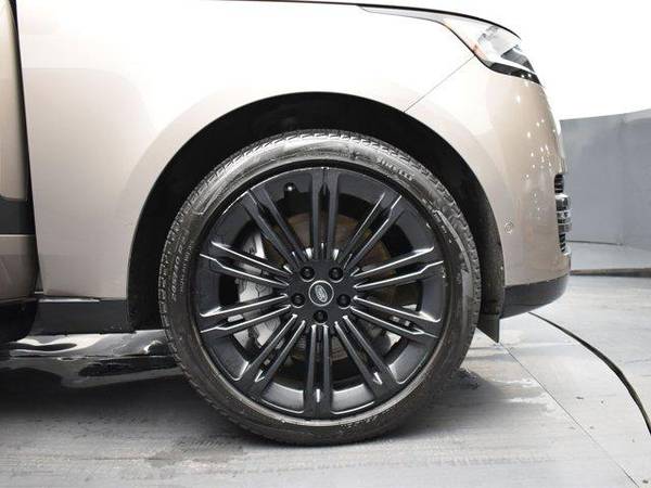 2023 LAND ROVER RANGE ROVER SE - $104,952 (+ Turn Auto Mall)63614633054595124