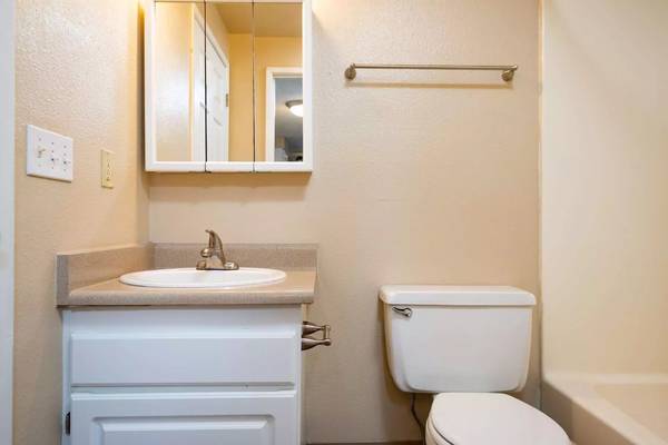 $1,145 / 1br - 535ft2 - ¡Te encantará nuestra increíble comunidad! ¡Barrio muy deseable! (Salem - Cerca del Aeropuerto Municipal de Salem)63660461266819121