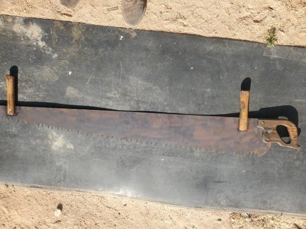 antique crosscut saw 1