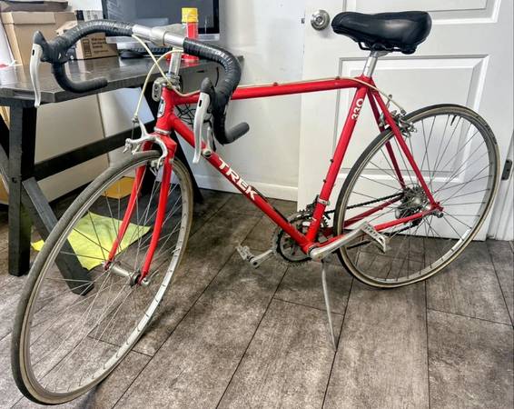 TREK Elance 330 Hybrid Road Bike / Bicycle 1