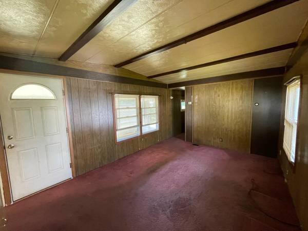 $99,000 / 2br - 720ft2 - Looking to build sweat equity? Check out River Pines! REDUCED! (NASHUA)63656212634753123