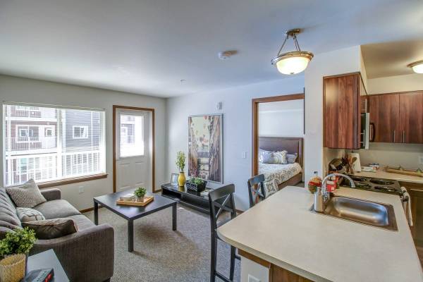 $1,689 / 1br - 549ft2 - 🌼 55+ Senior Living: Up to 3 Months Free + Indoor Pool & Spa | 1&2 BR (1107 A St NE, Auburn, WA)63807984420865122