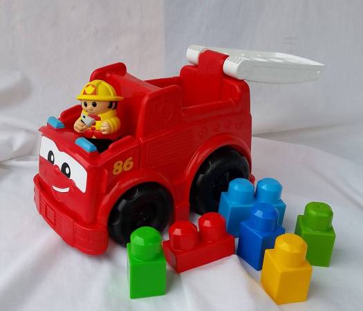 Mega Bloks Conjunto de construcción de camión de bomberos Freddy - $10 (Tacoma)63471421191169121