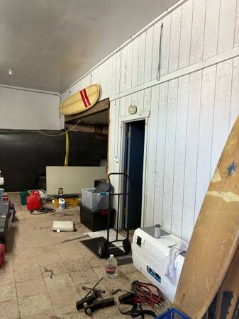 $1,600 / 1000ft2 - espacio de trabajo para tienda (Santa Cruz)63657913568769121