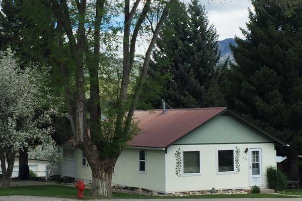 $1,200 / 2br - 900ft2 - Lava Hot Springs, 2-bedroom Home, fully furnished, utilities included (Lava Hot Springs)63952518120578120