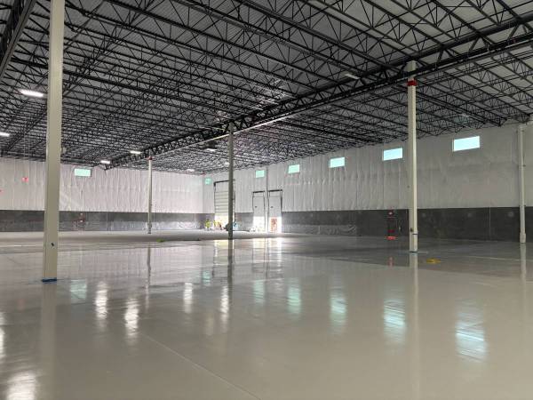 $450 / 500ft2 - Affordable, Flexible Warehouse Space for Rent Along I-93 (#1921)63656196070145120