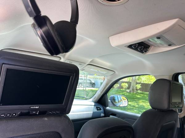 2012 Chevy Tahoe 4x4 - $5,999 (Van Nuys)63623879430787122