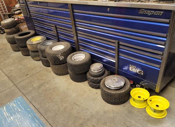 LAWN TRACTOR TIRES & RIMS 1
