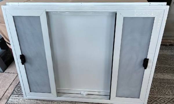 Concession Window (3ft x 4ft) for Snack Trailer 1
