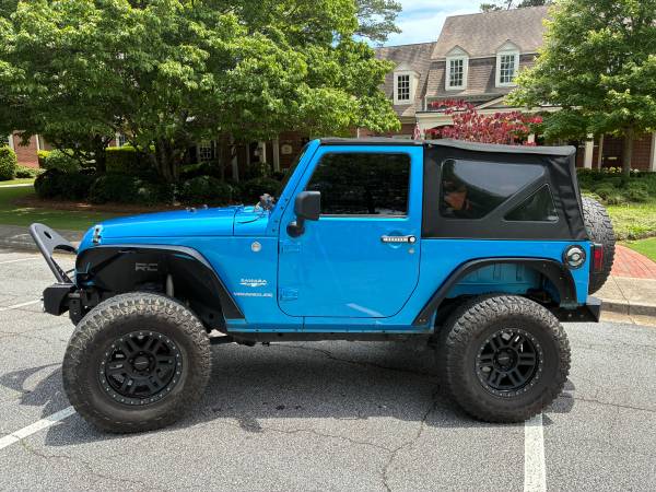 2010 Jeep Wrangler JK Sahara - $13,000 (Dunwoody)63620341500929123