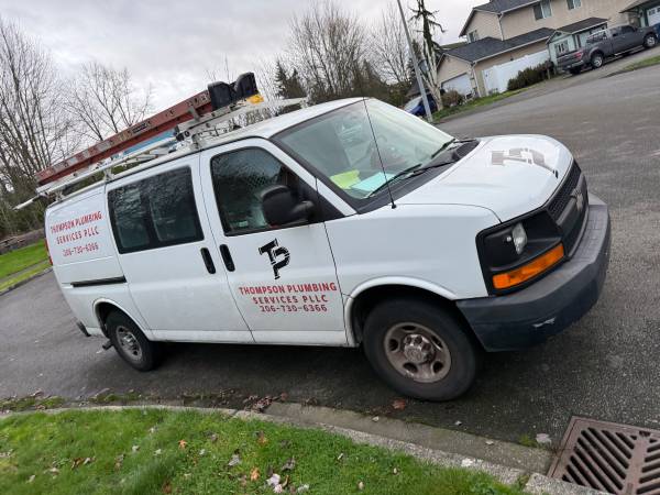 2013 Chevy Express 2500 work van 1