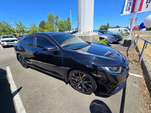 2019 Honda Civic Sport - $20,999 (_Honda_Civic_)63617275645953121