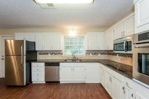ROUNDWOOD DRIVE 1