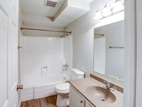 $1,299 / 2br - 930ft2 - MOVE IN JUST WITH YOUR DEPOSIT (Bountiful)63674380954625121
