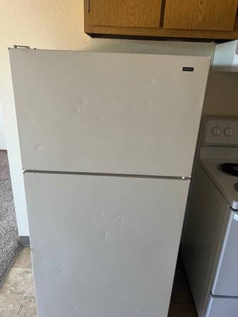 Refrigerator 1