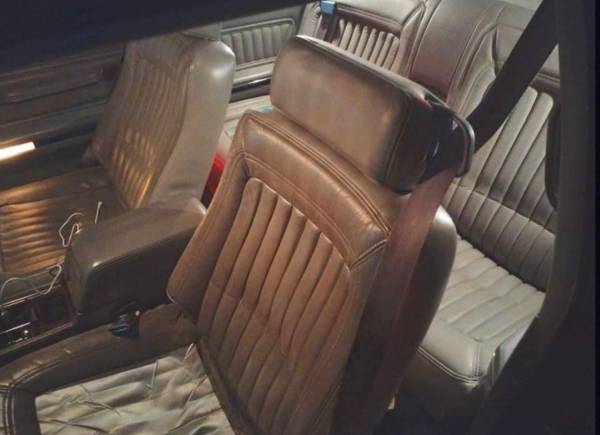 1993 Buick Riviera - $1,175 (Sea Cliff)63654714943107123