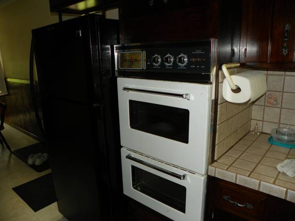 $180 / 3br - 2500ft2 - shut down workers    60 dollars a night per room ! ! (scriba)63982835108739120