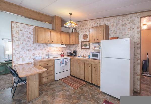 $66,000 / 2br - 960ft2 - Senior Park, Manufactured Home (Lebanon)64150287159809122