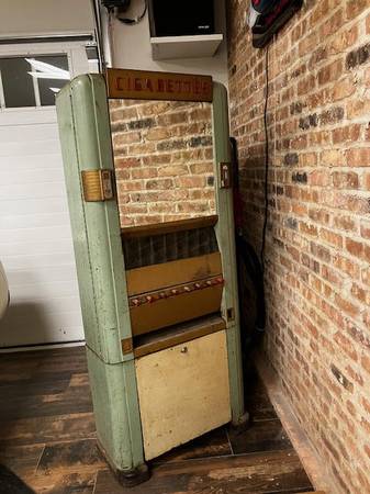 Rowe Vintage Cigarette Vending Machine 1