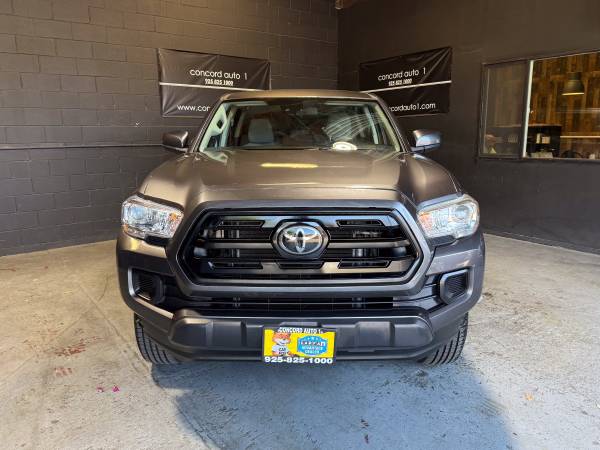 2019 TOYOTA TACOMA SR*73,000 millas*título limpio*bien mantenida*financiamos nosotros* - $23,880 (concord / pleasant hill / martinez)63471009645187121