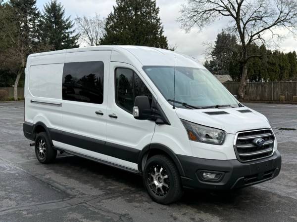 2025 Ford Transit 250 - Photo 7