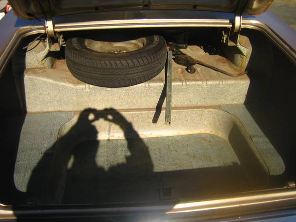 Coche de colección - $23,000 (Corona CA)63476677989889122