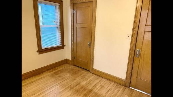 $130,000 SFH Buy & Hold ($1300 Monthly Income)64152183532291122