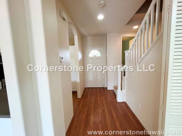$3,500 / 3br - 1130ft2 - Ke Noho Kai Townhouses III 3/2.5/2 car garage (852LEN) (Ewa Beach)63939531482882121