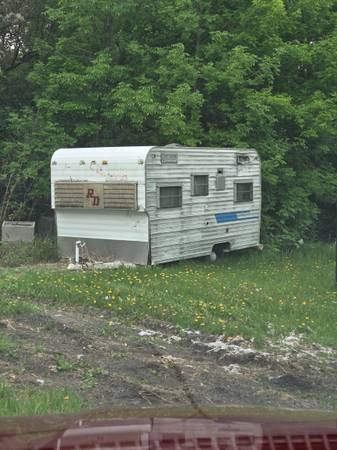 CAMPER 1