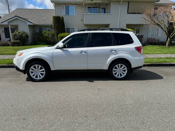 2013 Subaru Forester 2.5x Edición Limitada - $12,90063623387784065121