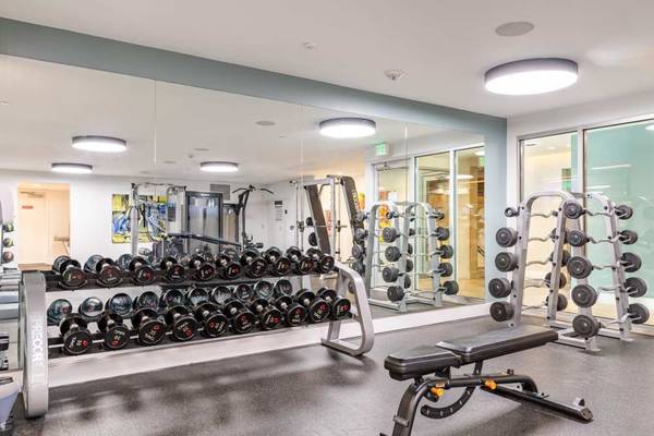 $1,876 / 450ft2 - EV Charging Stations, Cable-Ready, Upgraded Lighting (2900 1st Ave, Seattle, WA)63814661115267121