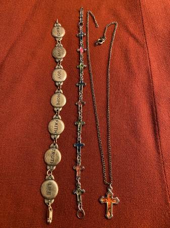 Expressions Jewelry 1