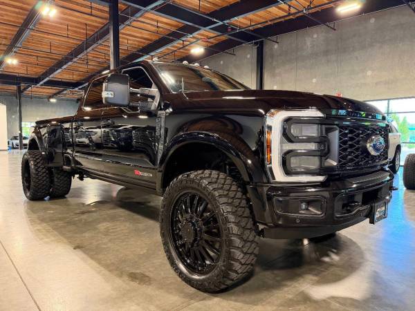 2025 Ford F-450 Super Duty - Photo 5