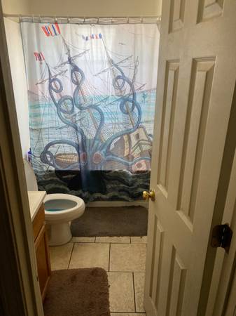 $625 / 2br - Lgd/St. Thomas $625 utilities included63903538880514122