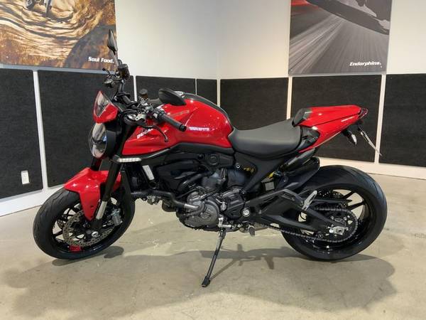 2021 Ducati Monster + Ducati Red 1
