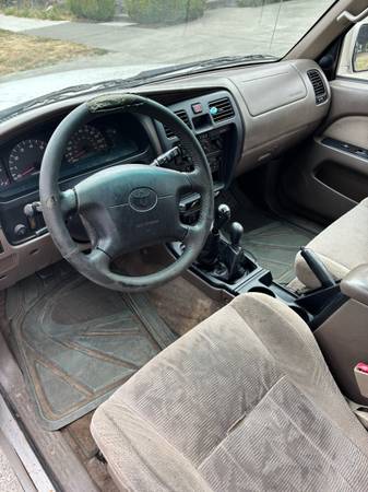 1999 Toyota 4Runner - $4.000 (Seattle)63473793478531120
