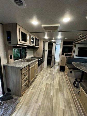 $1,195 / 2br - Beautiful like new RV house for rent in Miami, Fl (NE 151 St and N. Miami Ave.)64051006094721120