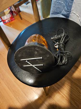 12v Rotating Warning Beacon (amber) 1