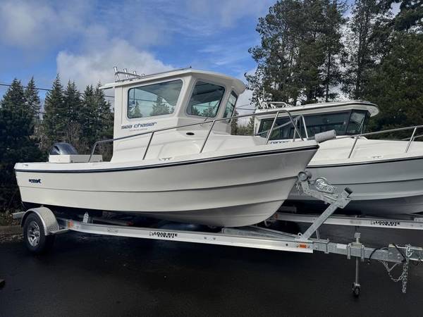 2026 Arima Yellowtail 19' 1