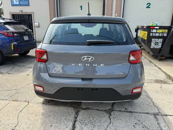 2023 HYUNDAI VENUE SE 34K MILES - $15,000 (Baldwin)63614180805377124