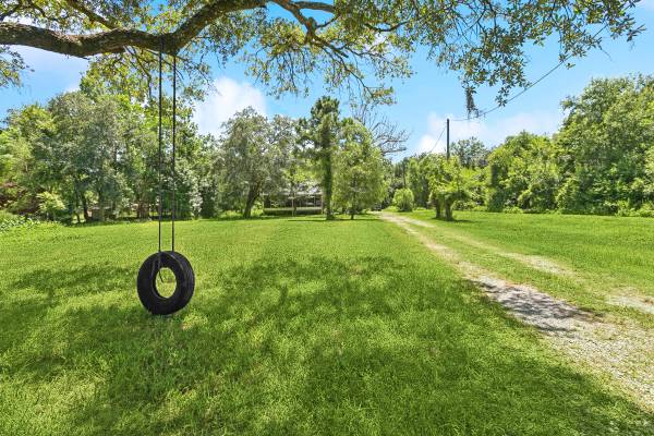 $300 / 5br - 2000ft2 - NOLA Swamp Retreat (Nueva Orleans)63791898627073122