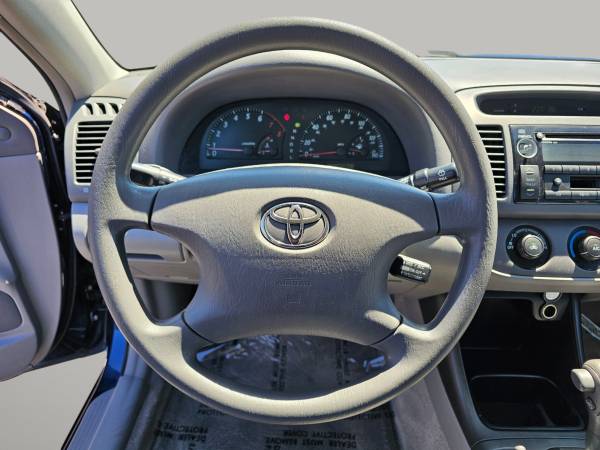 Camry LE sedán Toyota 2003 - $7,980 (Duffy's Auto Brokerage)63622961642369124