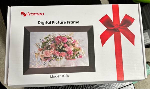 Frameo Digital Picture Frame – Black, Model 102K 1