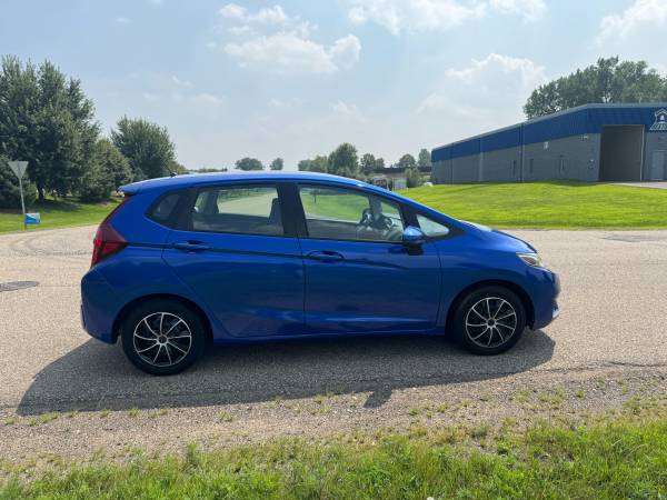 2016 Honda Fit LX - $7,450 (Minneapolis)63499565106179123