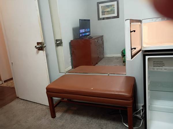 $170 / 1br - FURNISHED ROOM FOR RENT- $170/week. (AUSTELL)64045868654081124