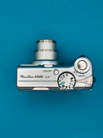 Vintage Canon PowerShot A540 Digital Camera w/ 2GB SD - Y2K