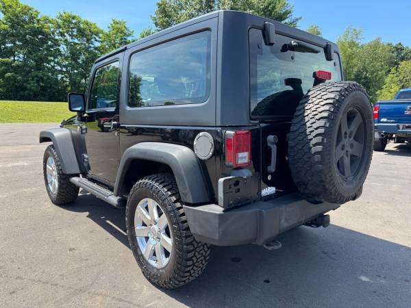 2012 Jeep Wrangler Sport 4x4! - $8,900 (Ortonville)63470236330241122