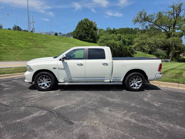 2017 RAM 1500 Laramie Limited - Photo 7